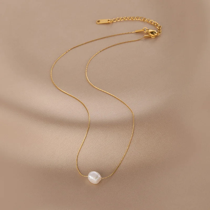 Pearl Charms Chain Choker Necklaces
